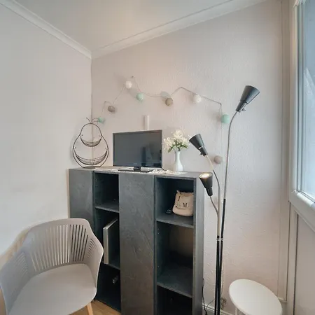 - Haus A, App 0a0702 Lejlighed *