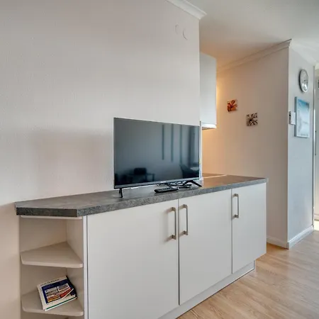 - Haus A, App 0a0702 Apartment